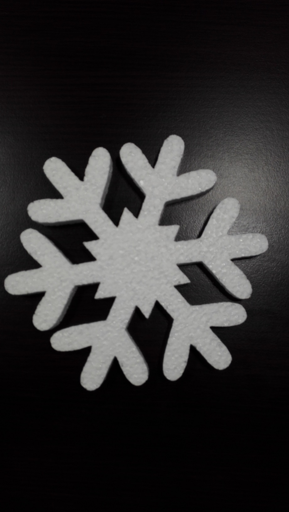снежинки из пенопласта в бресте