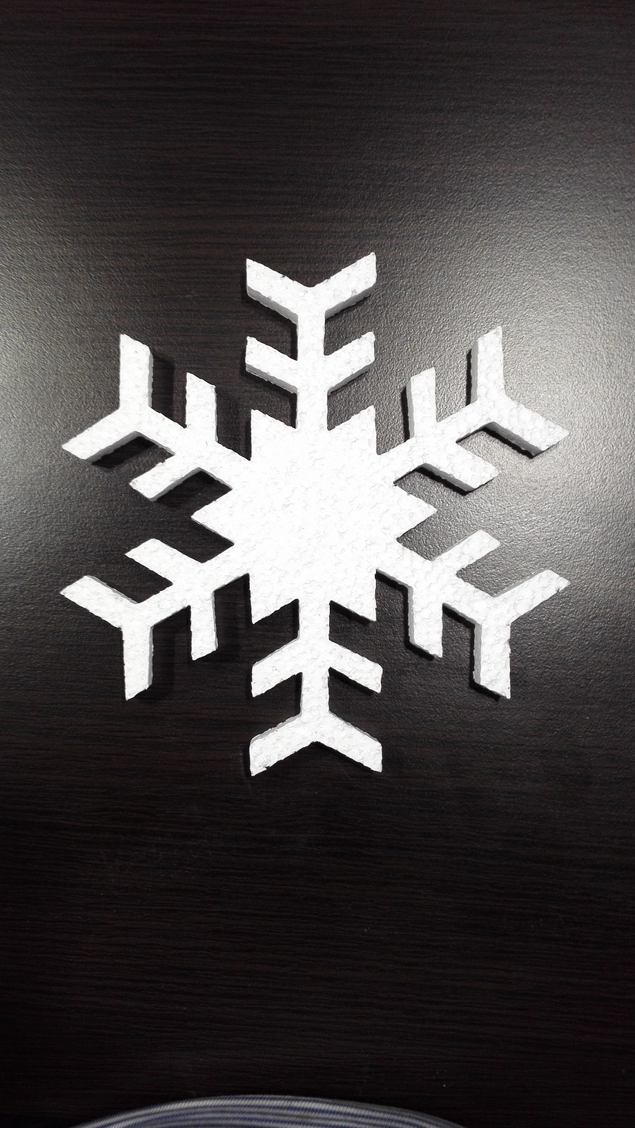 снежинка с острыми углами